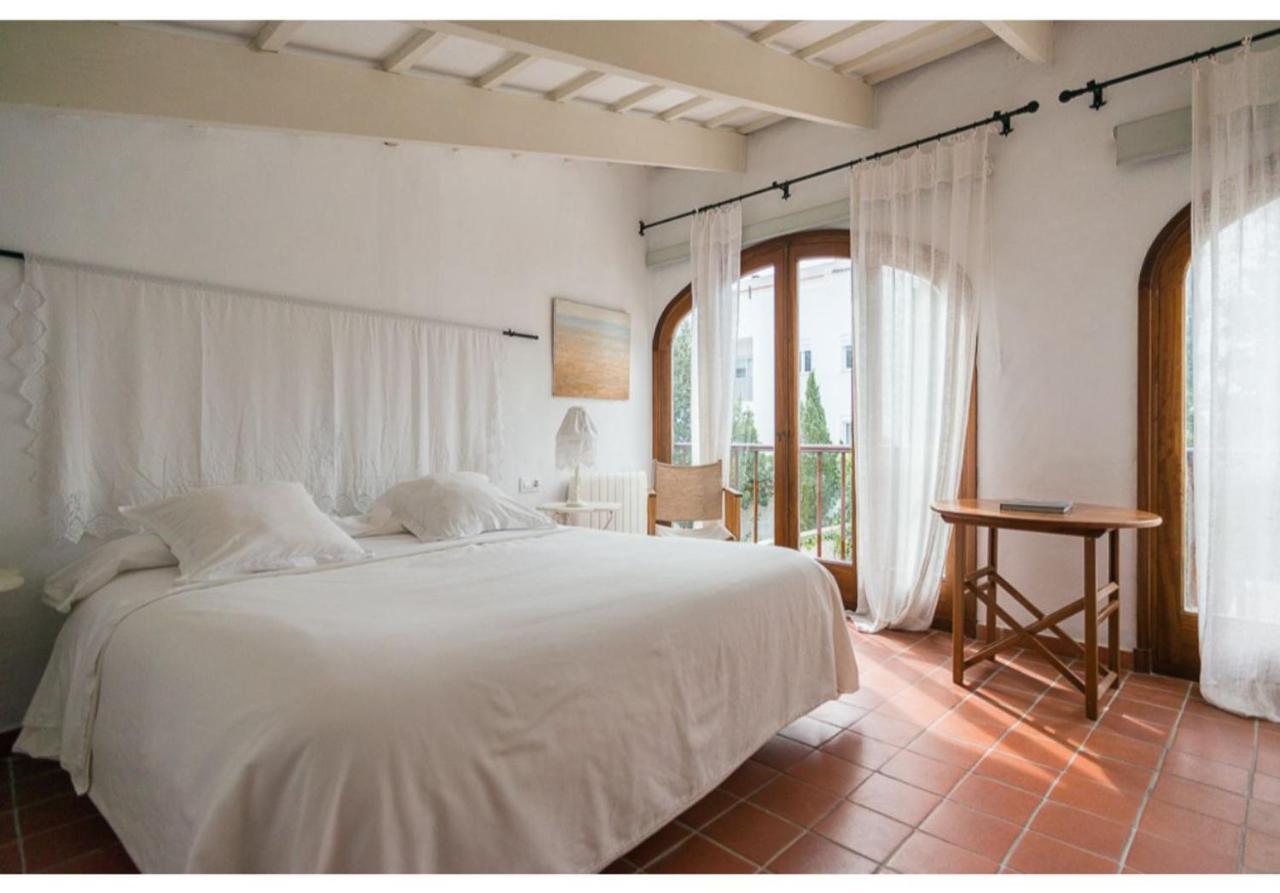 Coliving Add Livitum Hotel Ситадела Екстериор снимка