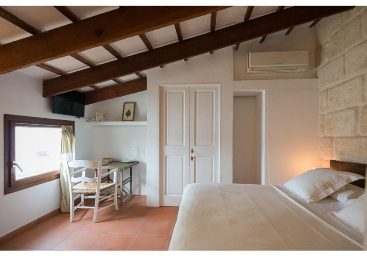 Coliving Add Livitum Hotel Ситадела Екстериор снимка
